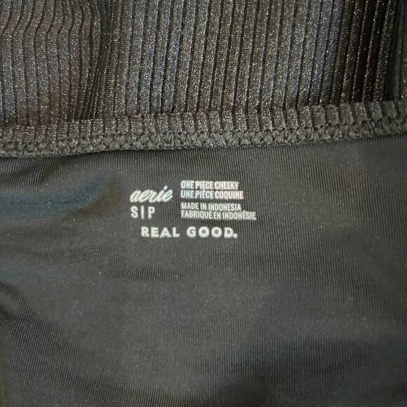 NWT Aerie Shine Rib Voop Cheeky One Piece Swimsuit True Black Beach Surf Size S - Picture 6 of 7